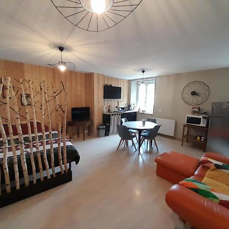 Studio Cosy De 2 A 4 Personnes Au Coeur Du Haut Doubs, Entre Les Lacs, Les Montagnes Et Les Vignobles Apartment Frasne Екстериор снимка