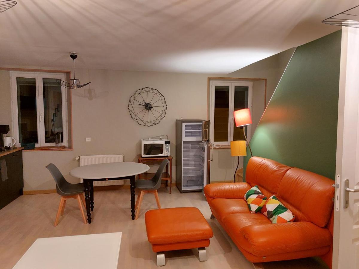 Studio Cosy De 2 A 4 Personnes Au Coeur Du Haut Doubs, Entre Les Lacs, Les Montagnes Et Les Vignobles Apartment Frasne Екстериор снимка